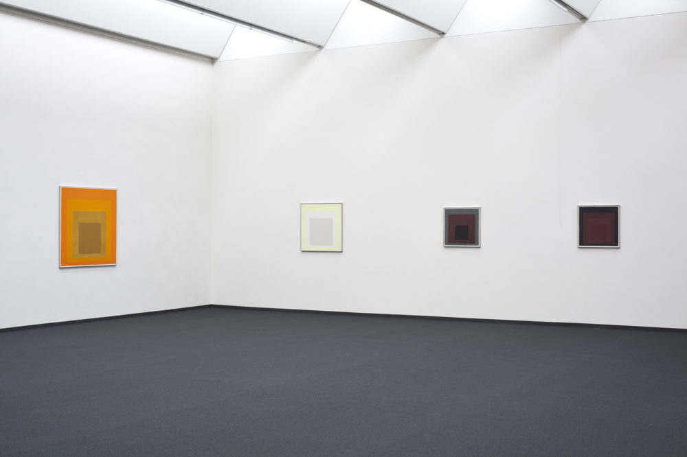 Josef Albers Museum Quadrat Bottrop, Blick in den Oberlichtsaal, © Josef Albers Museum Quadrat Bottrop, Foto: VG Bild-Kunst, Bonn 2017 / Werner J. Hannappel