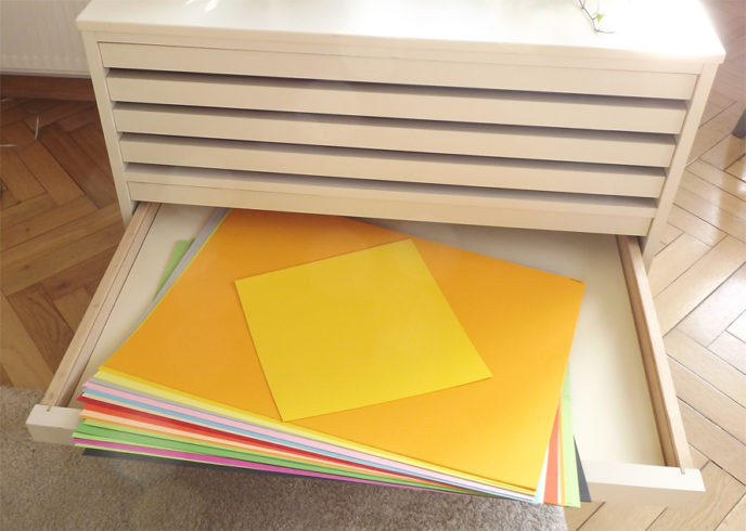 Pappen: Arbeitsmaterial/© Richard Alexander Heckert